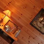 Prázdninový dům Spacieux Proche Foret Avec Sauna, Baby Foot Et Activites Exterieures - A 10 Min De Remiremont - Fr-1-589-293 *