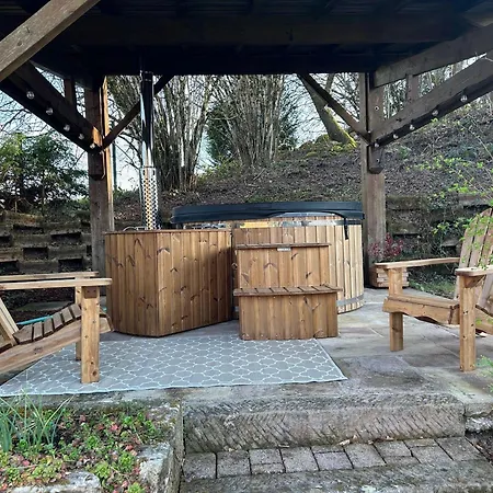 Spacieux Proche Foret Avec Sauna, Baby Foot Et Activites Exterieures - A 10 Min De Remiremont - Fr-1-589-293 בית נופש *